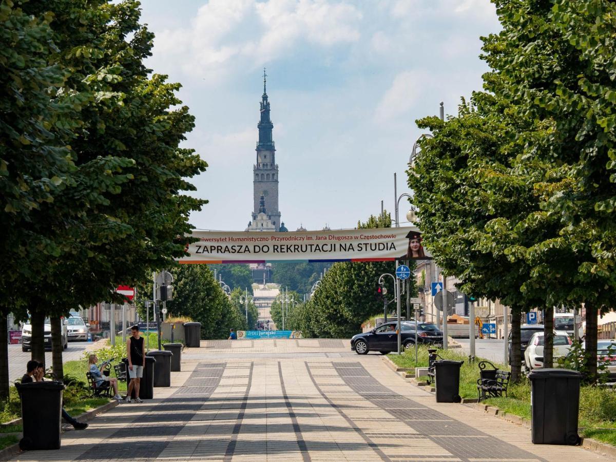 Apartament Classic Comfort Aleja Nmp 8 - Free Parking Częstochowa Extérieur photo
