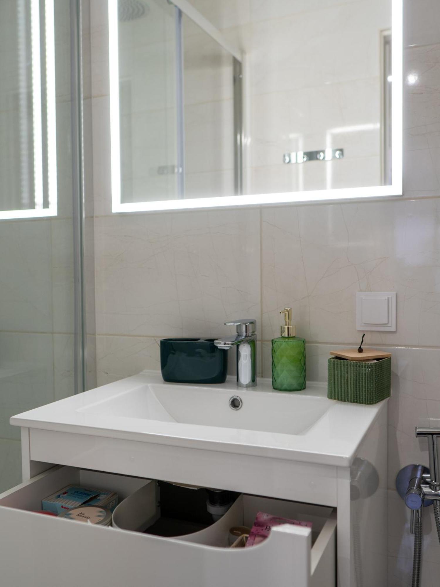 Apartament Classic Comfort Aleja Nmp 8 - Free Parking Częstochowa Extérieur photo